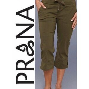 Prana Olive Green Cropped Cargo Pants Small